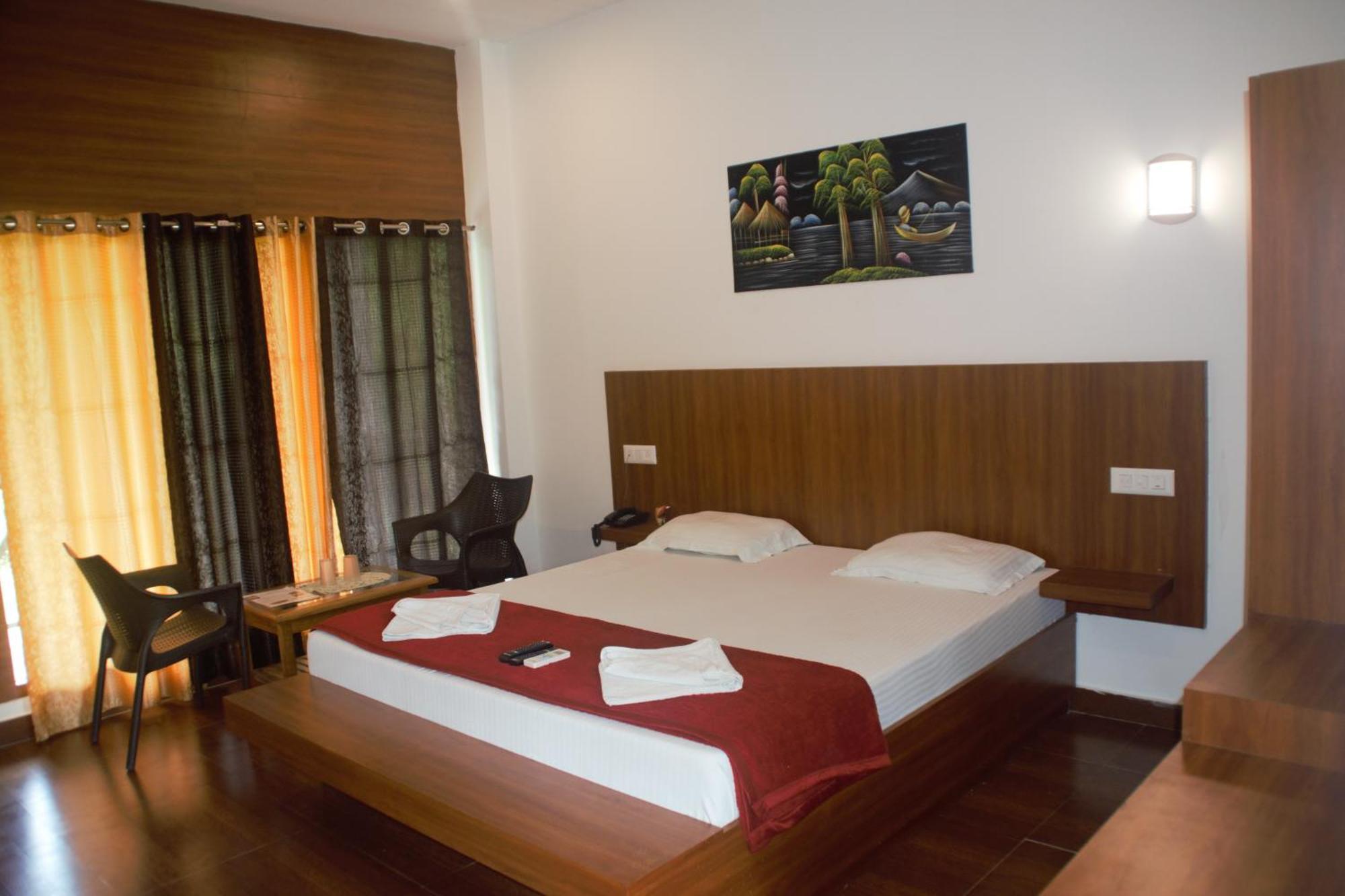 Hotel Exotica Squares Lakshmanpur Exterior foto