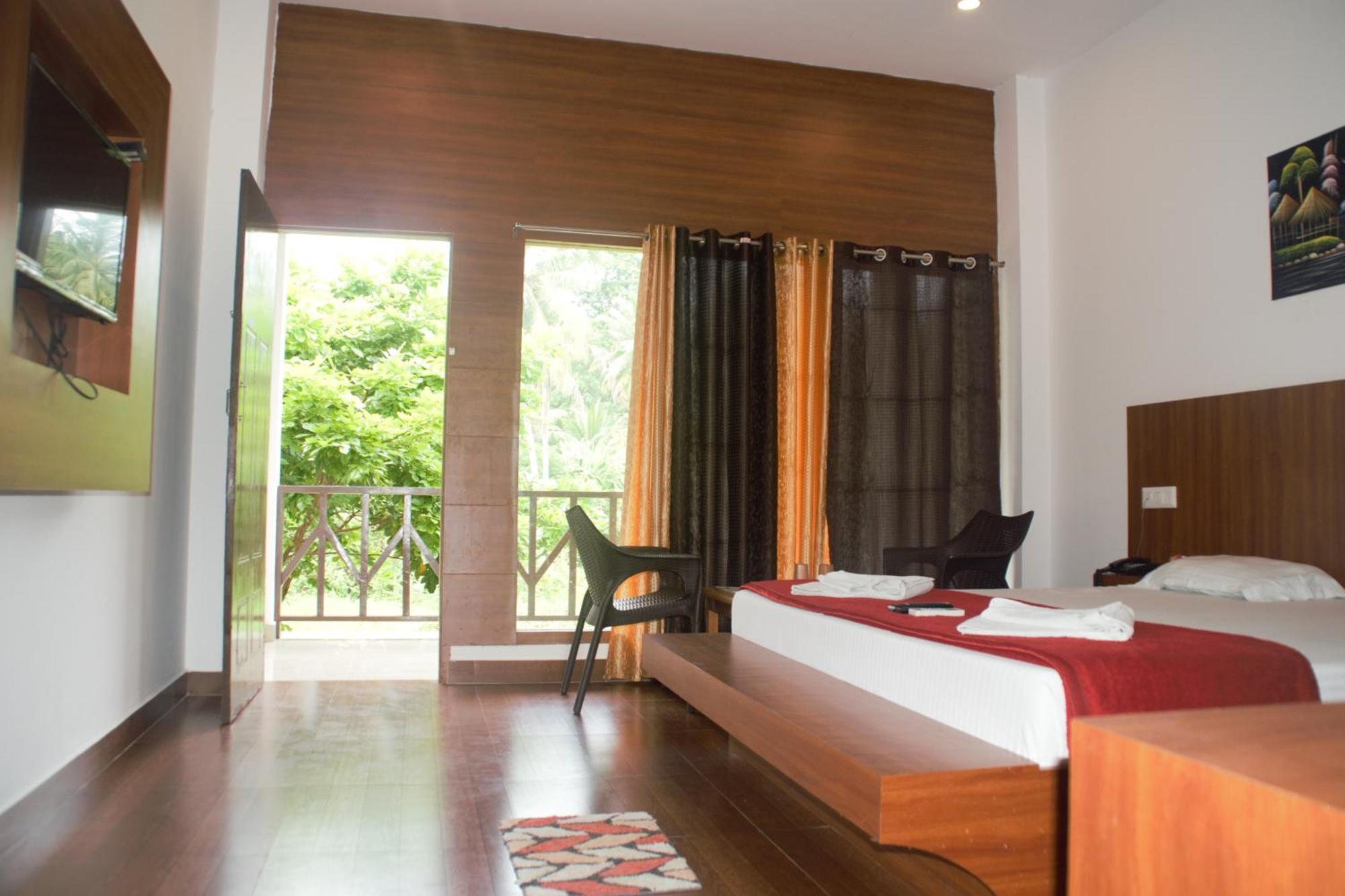 Hotel Exotica Squares Lakshmanpur Exterior foto