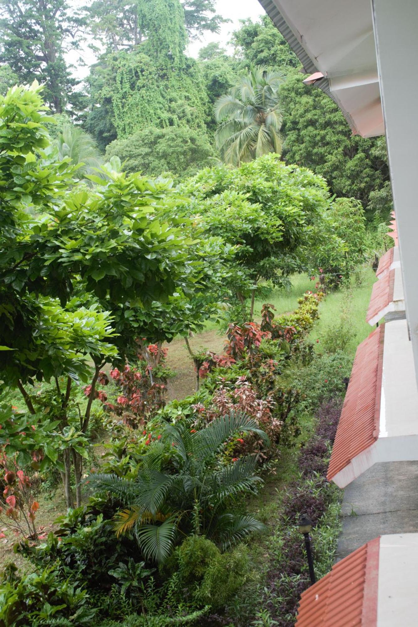 Hotel Exotica Squares Lakshmanpur Exterior foto